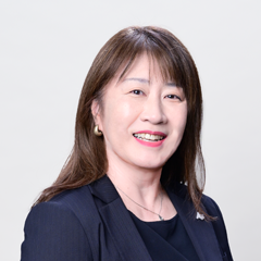 小島 友美